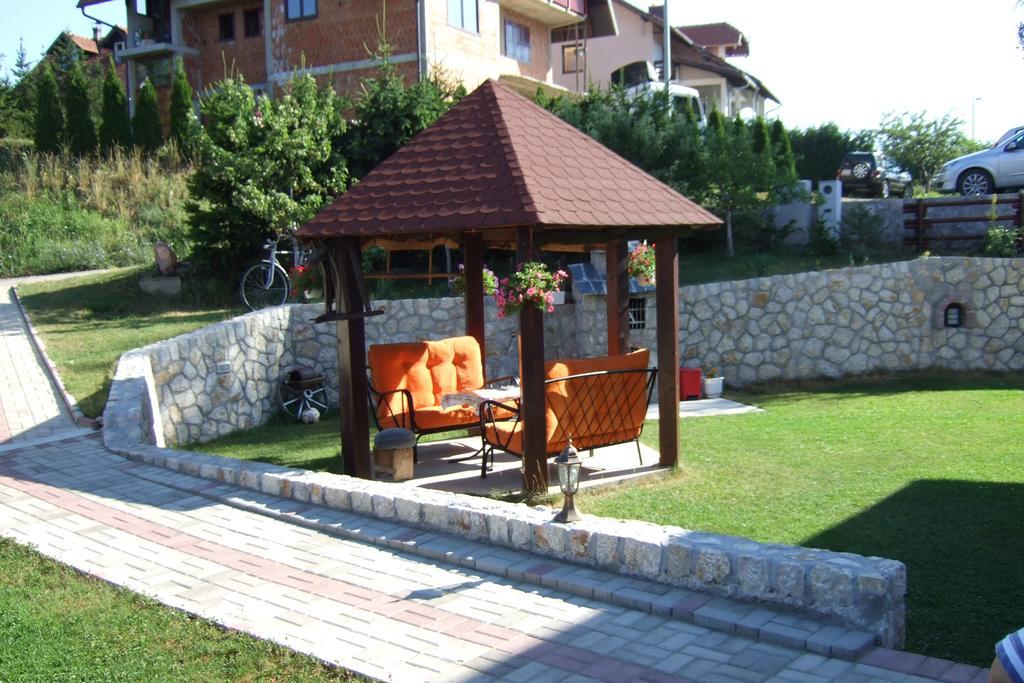Apartmani Aleksijevic ซลาตีบอร์ ภายนอก รูปภาพ